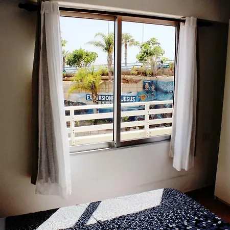 Los Cristianos Magnifico Apartam A Pie De Playa